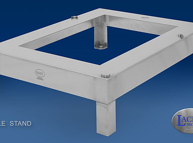 Scale Stand 16x9